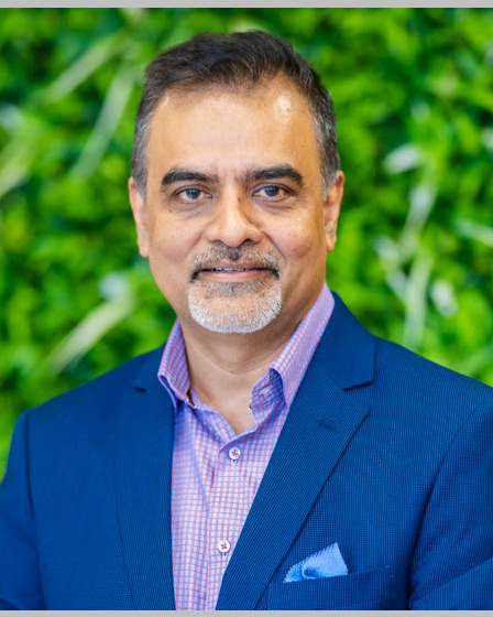 Pankaj Shrivastava, Founder and Managing Director of INOVIQ Technologies